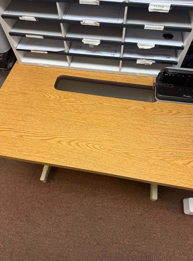 Mail holder 