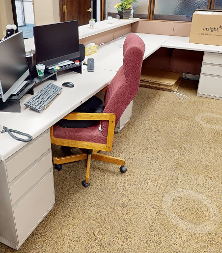 Red mobile conference chair