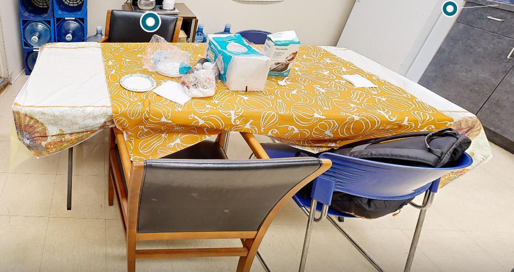 Folding table