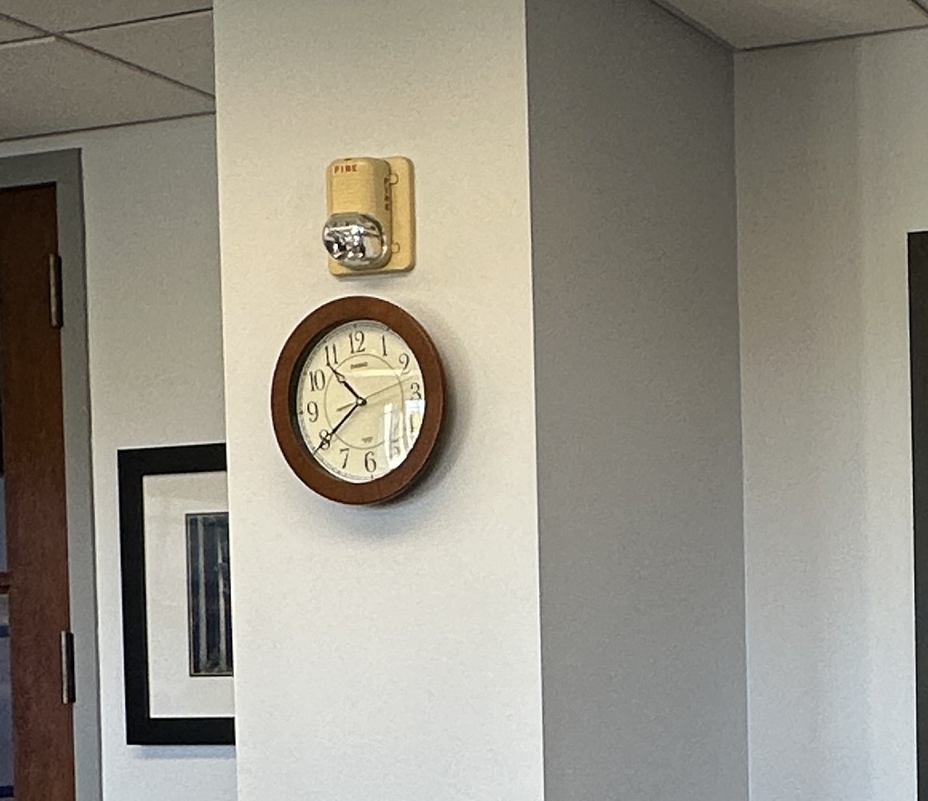 Wall clock (keep)