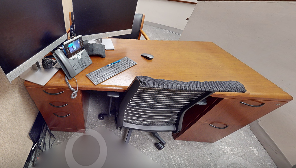 Desk - 2 peds