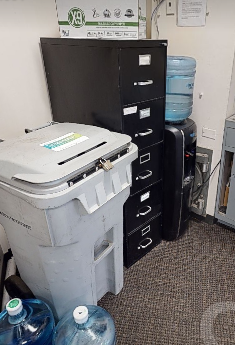 filing - 5 drawer vertical (black)