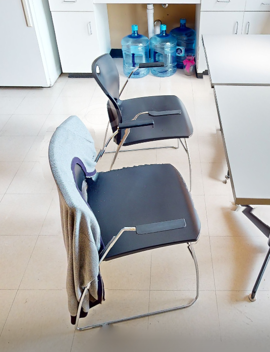 Blk guest chair