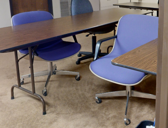 Blue hard schell mobile chair