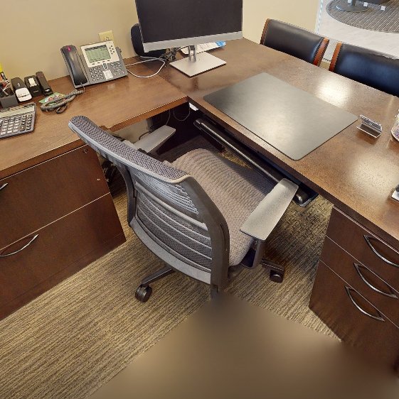 Task chair, with arms