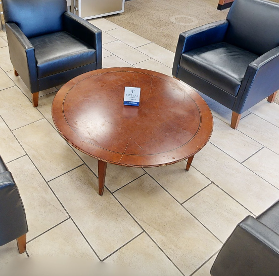 Round coffee table