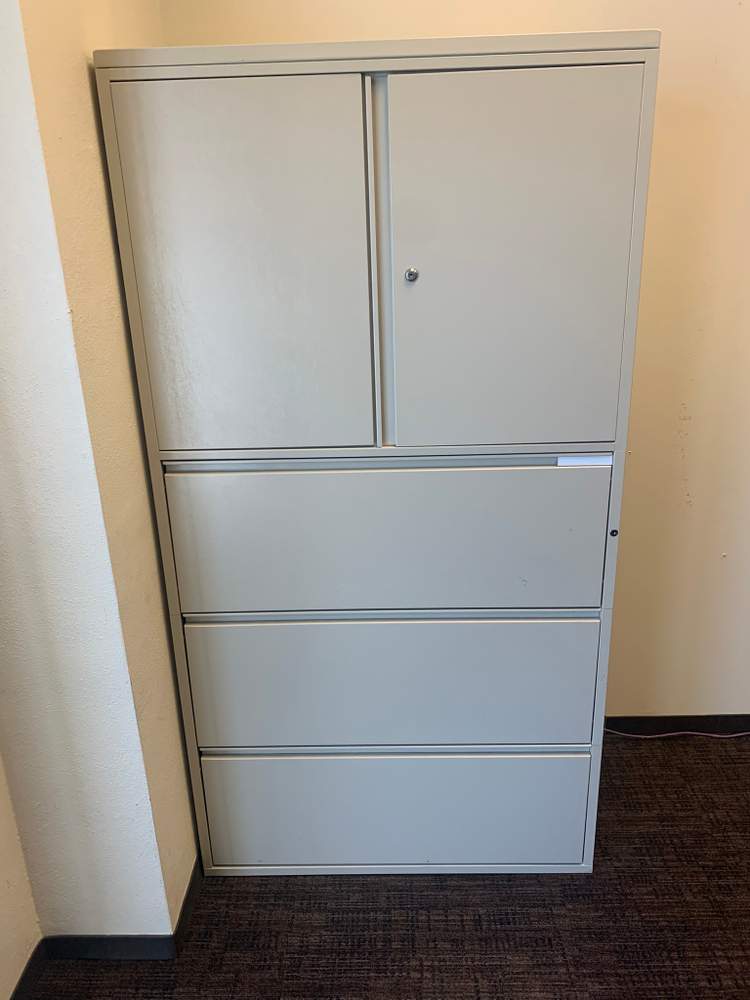 36 X 66 2 door storage over lateral