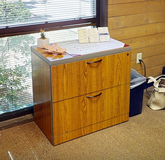 2D lateral credenza