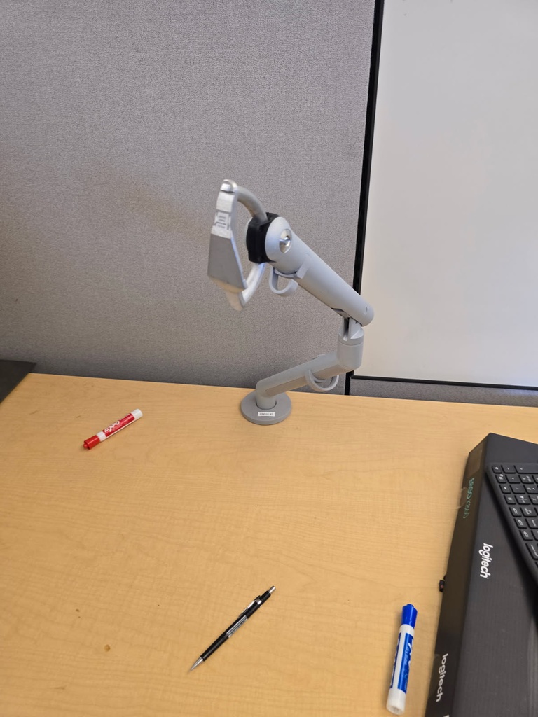 Monitor arms grey no plate
