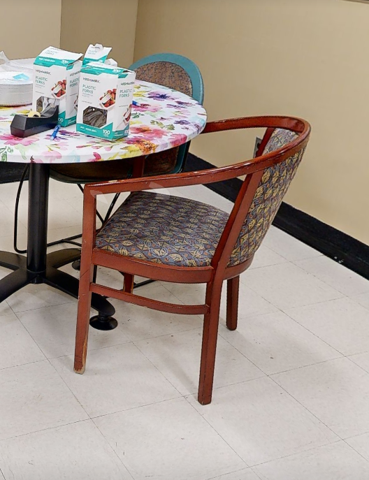 Leaf guest chair