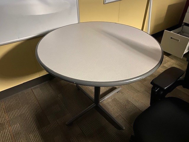 36" Round Table (2)