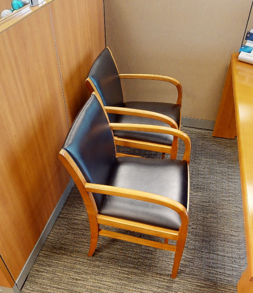 Guest chair