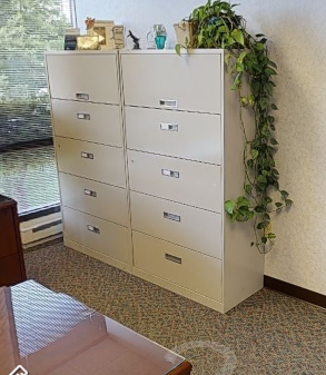 Filing cabinet - metal, 5 drawer