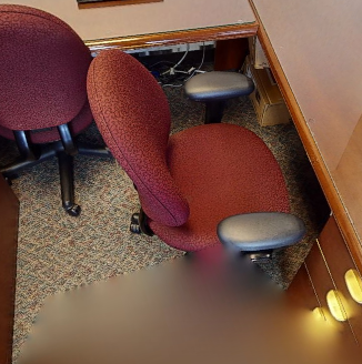 Task chair - red
