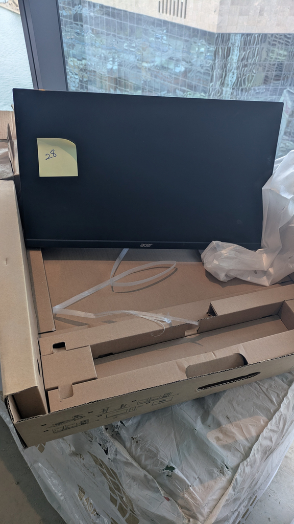 Monitor - no cables