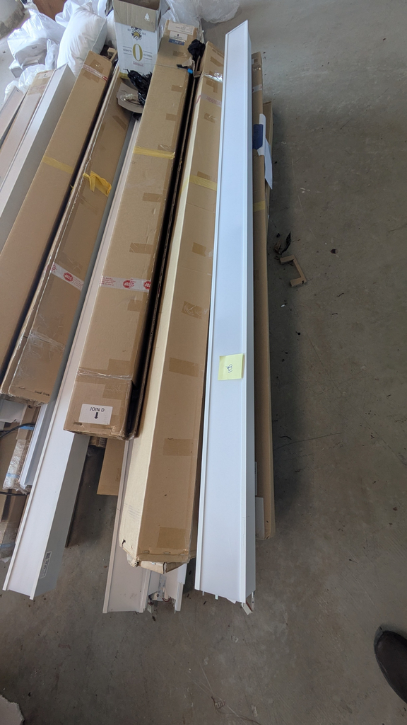 Linear light