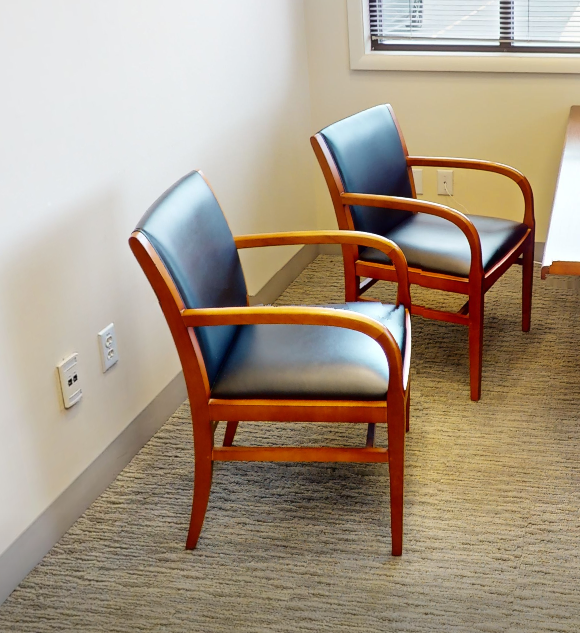 Black guest chair