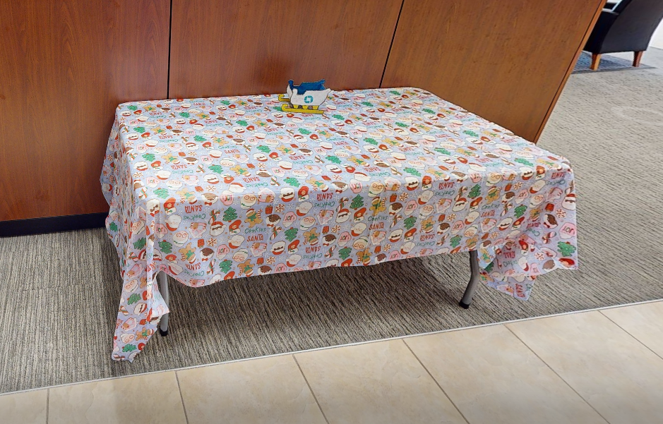 Folding table