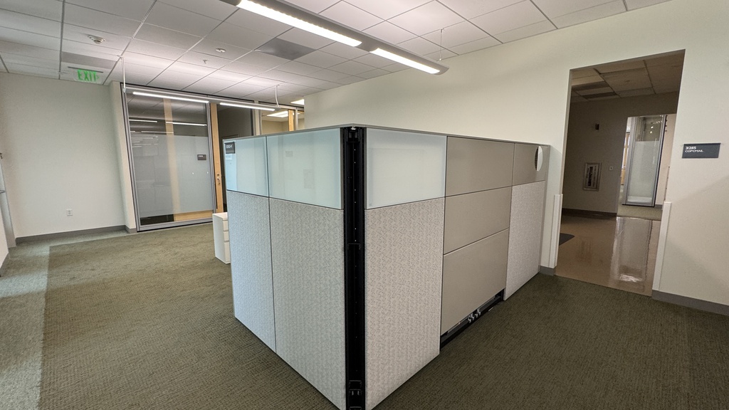 cubicles singles
