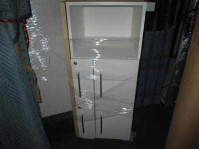 44 inch white 2xped (pv office )