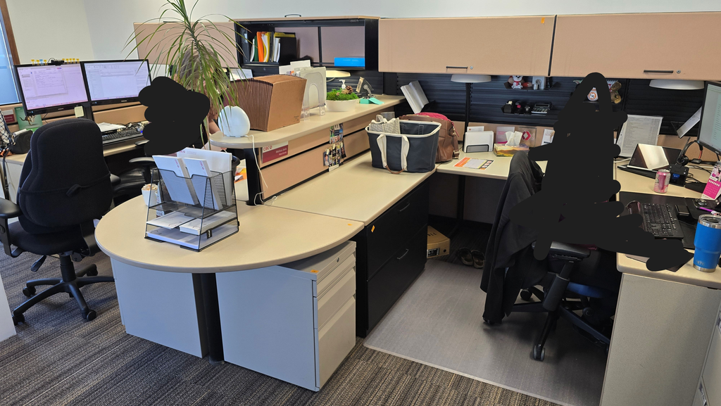Workstation (pod of 2)