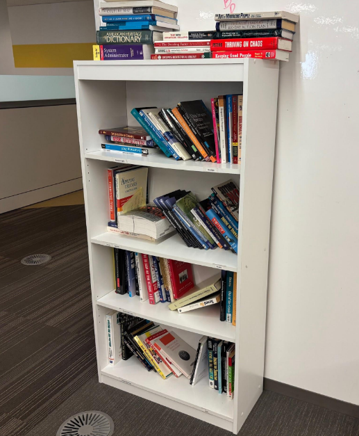 Bookshelf 4 shelf