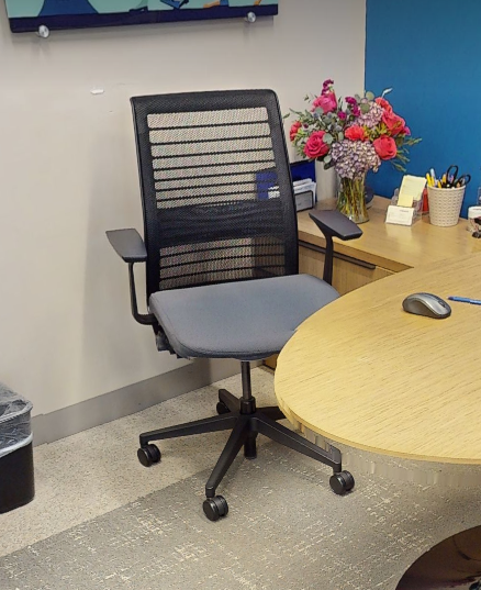Task chair, with arms