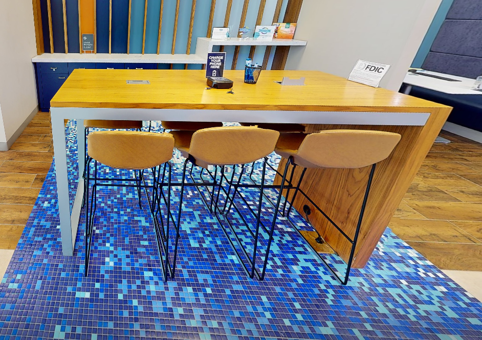 Standing work table