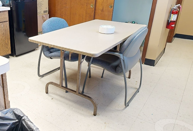 Cafe chair