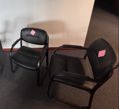 Leather guest chair