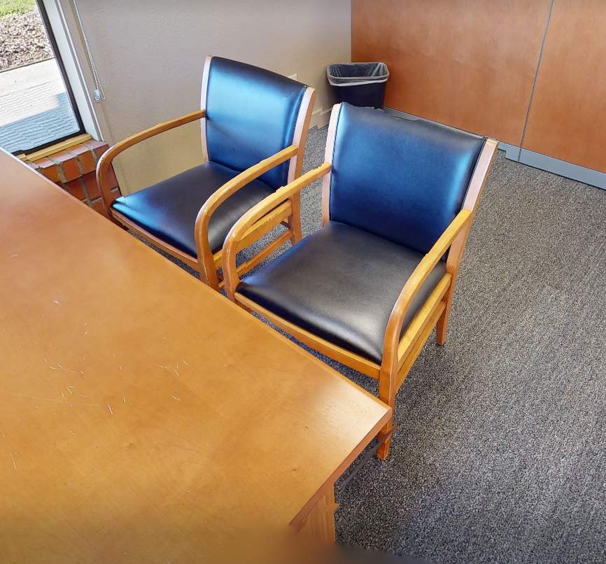 Guest chair