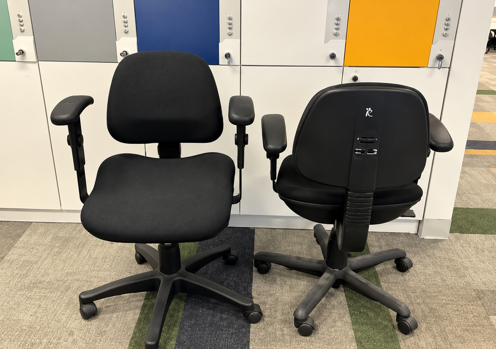 Lamex Office Chair
Black fabric backrest &amp; seatrest
Adjustable arms
5-star base on castors