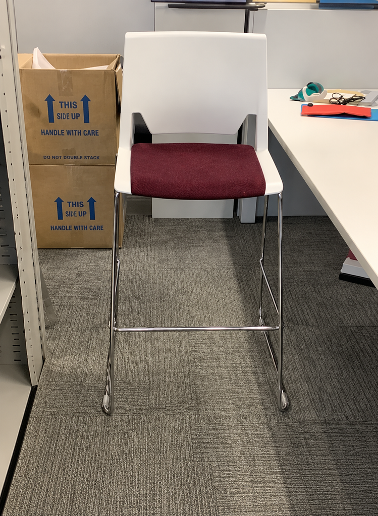 Haworth Very Wire Stacker Stool
White plastic seat &amp; back shell
Dark red seat cushion