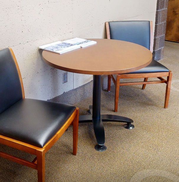 Round meeting table