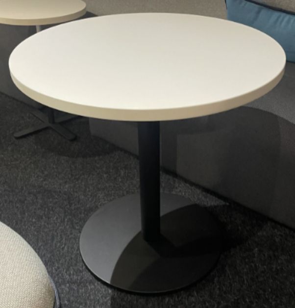 30" Diameter White table w/metal base