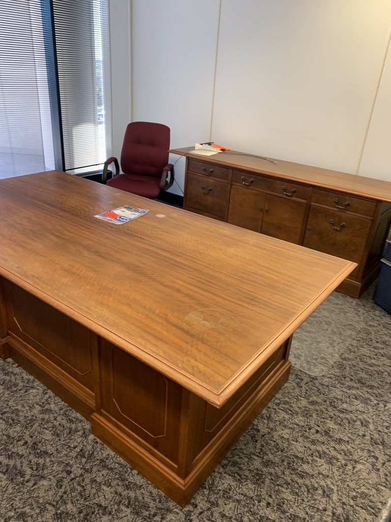 Wood Desk (various sizes)