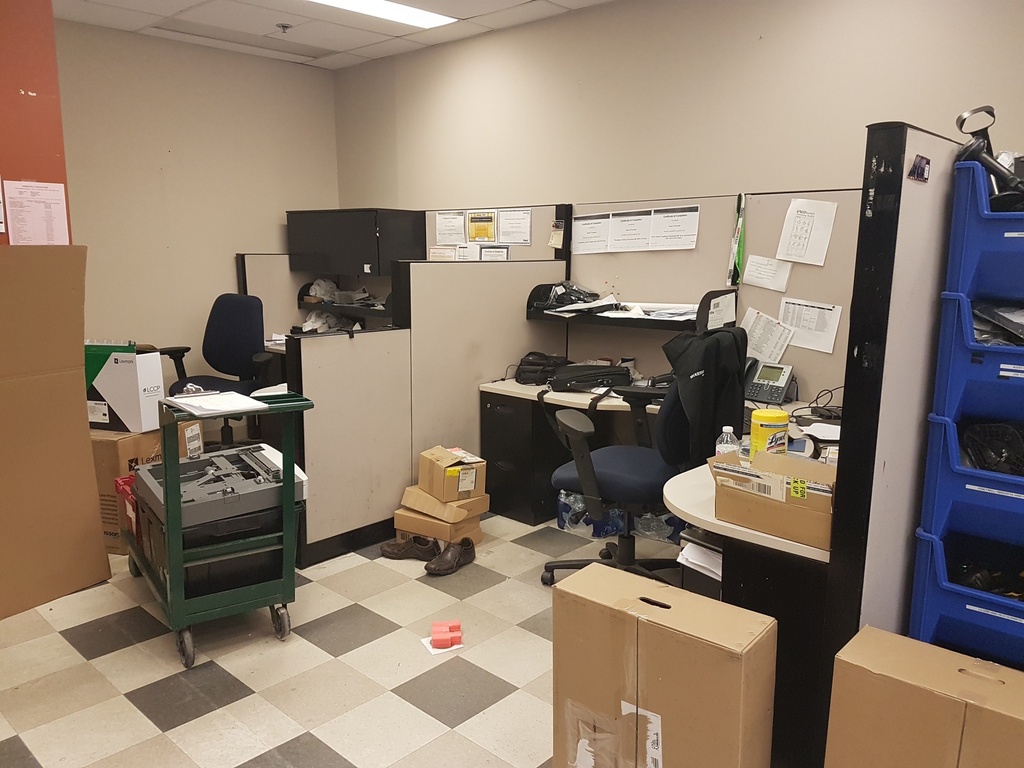 Workstation, 6' x 8'