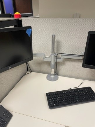 Monitors, 22" or above
