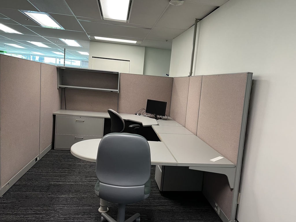 120' by 96' Haworth Managers Workstations