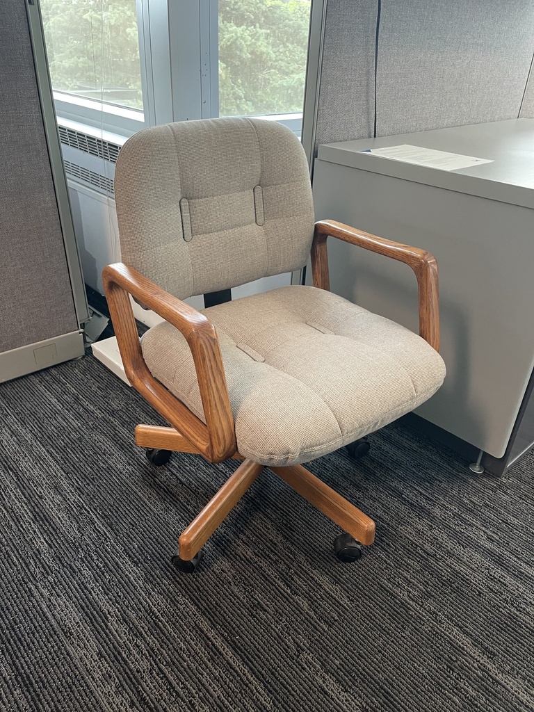 Light grey task chairs