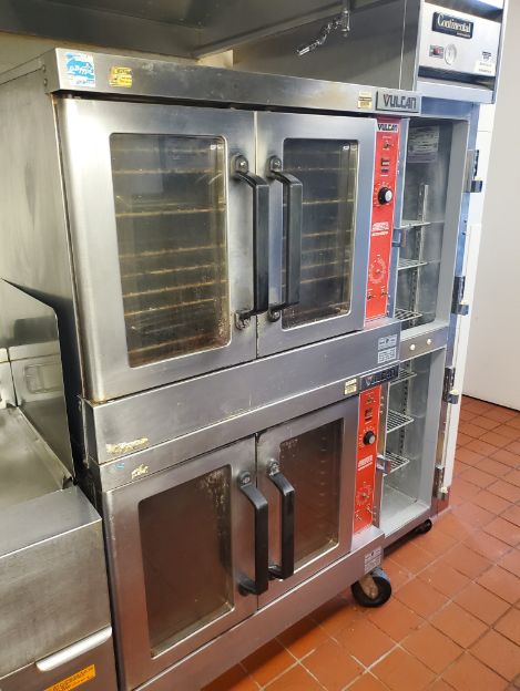 Oven, Vulcan, 40” x 36” x 70”