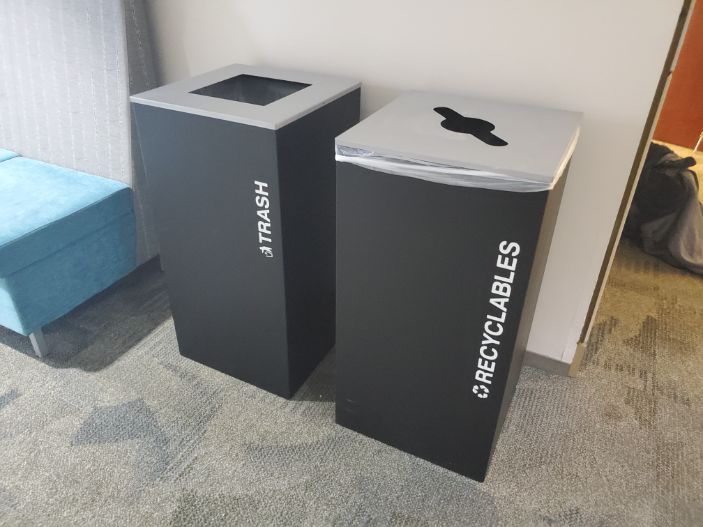 Black Trash/Recycle Bins (set)