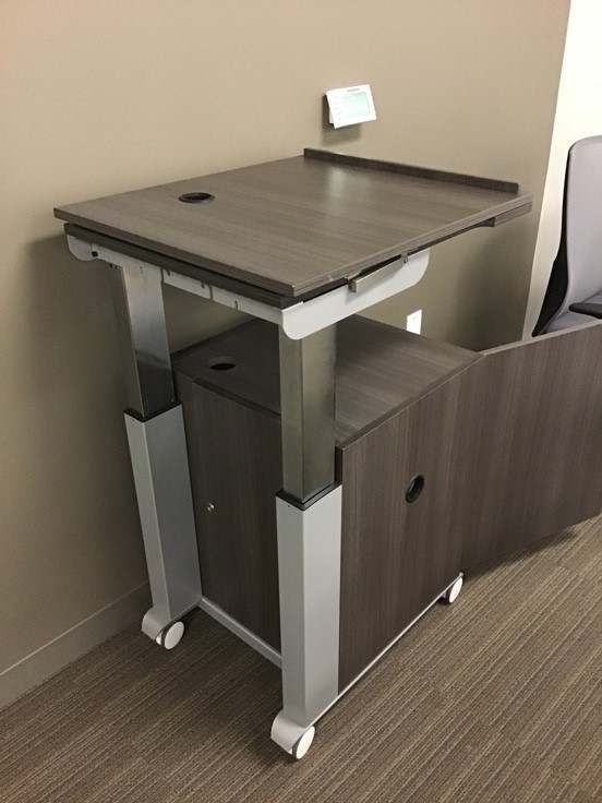 Podium (2’W x 2’L x 45”H)