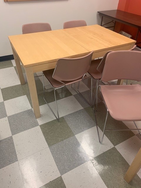 Cafeteria Table - 4 Sided