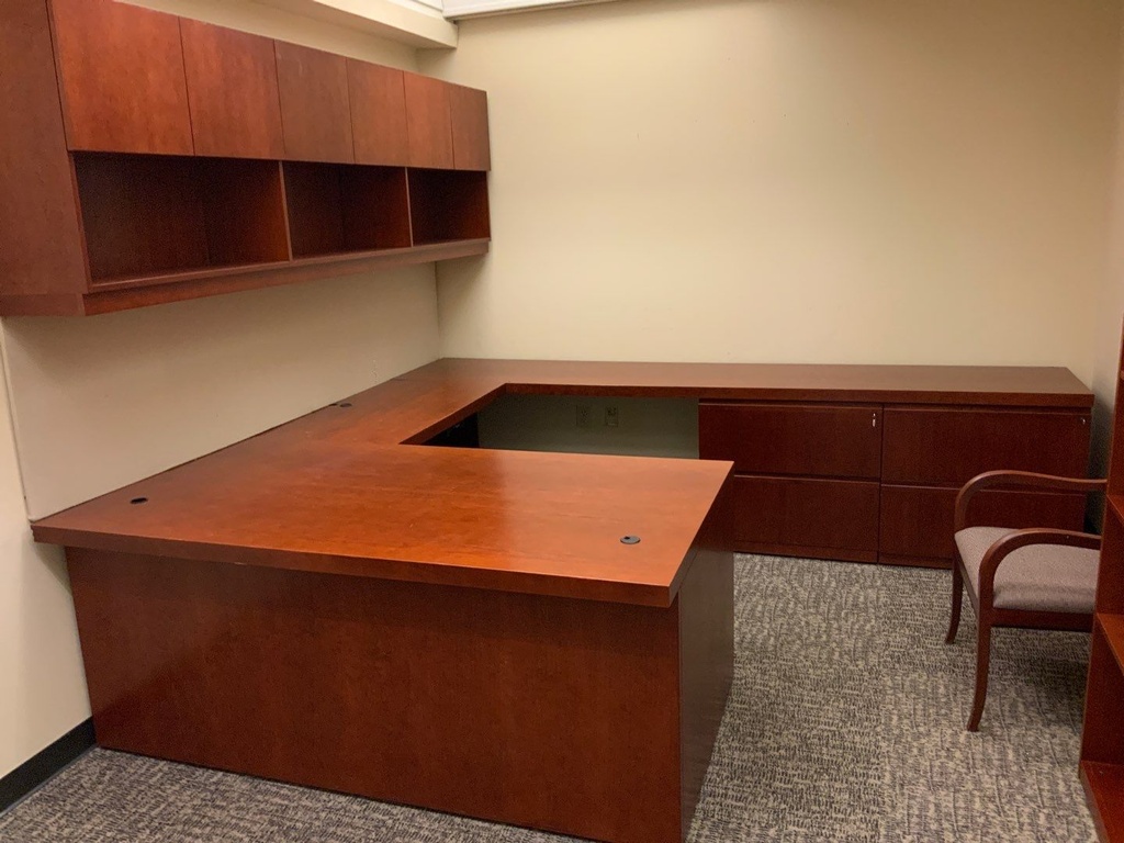 Executive "U" Group w/ Wall Mounted Hutch, Tackboard, Tasklights Desk, 40x60
Bridge, 24x42
Credenza, 24x108 - 114
Desk w/ Box Box File,center Drawer, Credenza w/ Double Lateral File, Left Hand
Cherry