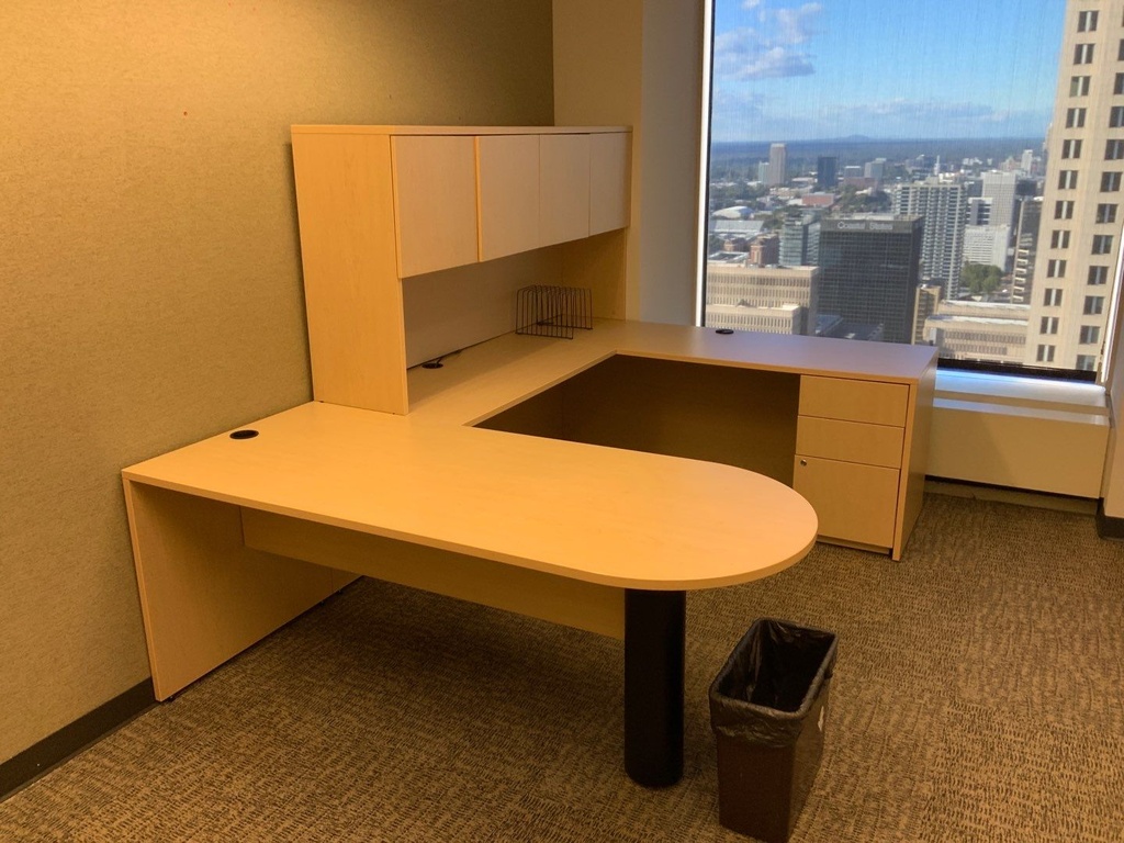 Office "U" Group, Laminate, Right Hand, 30x72 Bullet Tesk, 24x48 Bridge, 24x72 BBF Credenza - Right, 72W Freestanding Hutch