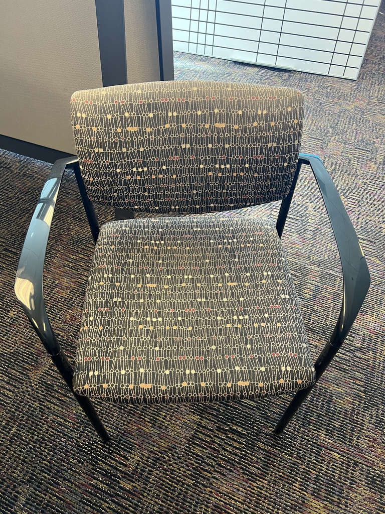 Steelcase player side chair
