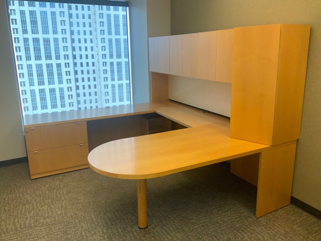 Executive "U" Group - Bullet Top Desk w/ Freestanding Hutch, Tackboards, Task light, Surface Storage Tower Desk, Center Drawer, Credenza w/ Double Lateral File &amp; BBF, Left Hand - Light Maple