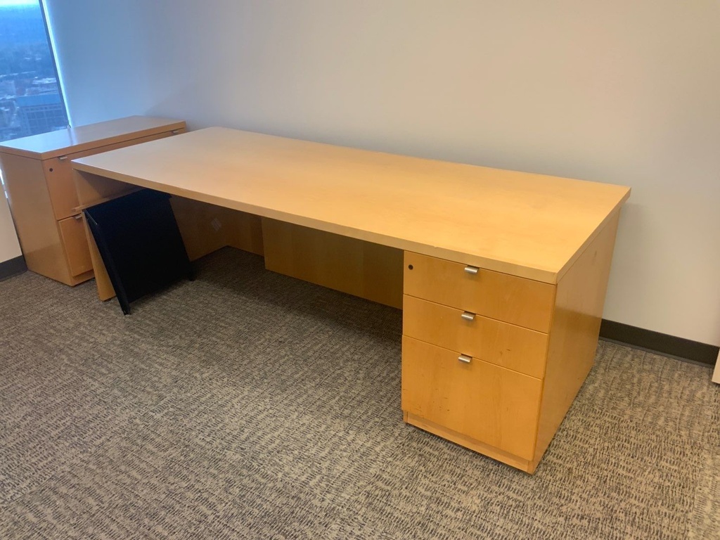 Executive Desk -  36x90 Single Pedestal Desk - BBF Right  - Light Maple