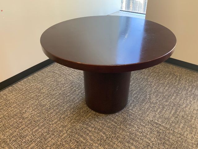 42"Dia. Wood Venner Conference Table w/ Cylinder Base